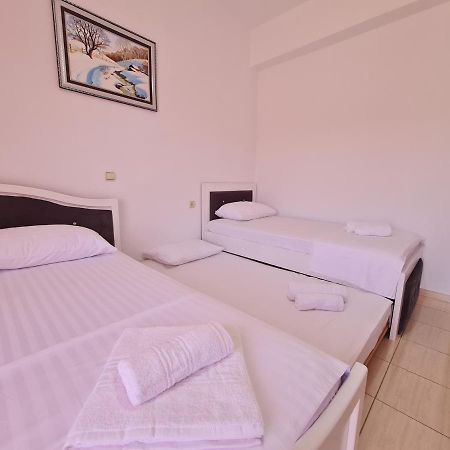 Summer Time Hotel Ksamil Exterior foto