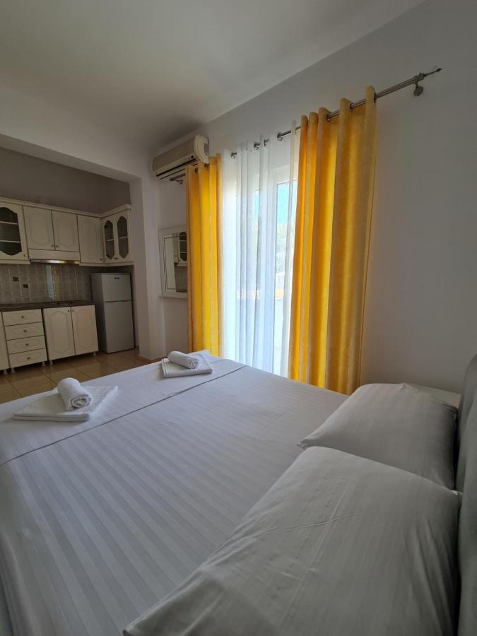 Summer Time Hotel Ksamil Exterior foto