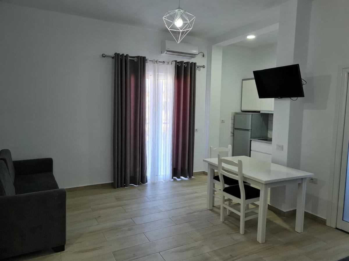 Summer Time Hotel Ksamil Exterior foto